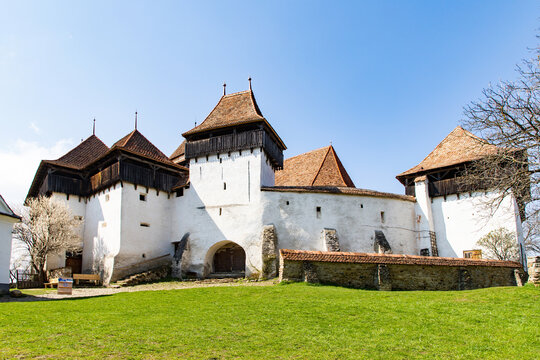 Fortified church and fortress of Viscri, UNESCO World Heritage Site, Transylvania, Romania