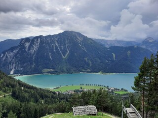 Ausblick auf den Achensee in Tirol