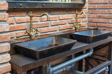 wash basin vintage style