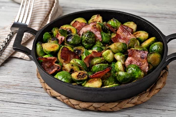 Deurstickers Fried Brussels sprouts with bacon © Gresei