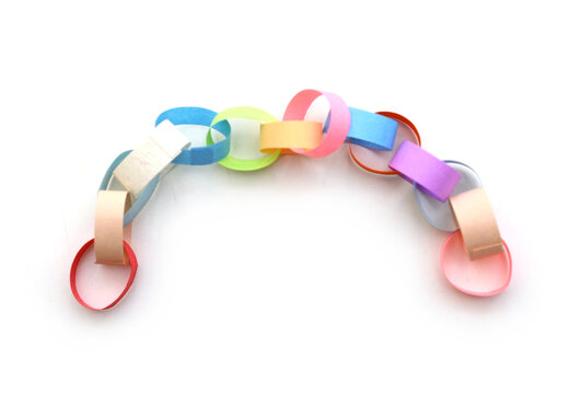 Decoration of paper chain