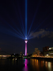 Lichtershow Fernsehturm Düsseldorf © Bjrn