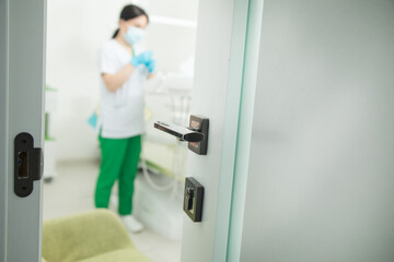 door to the dentist's room
