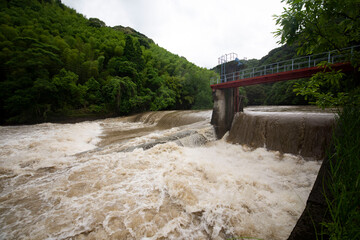 川の増水
