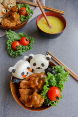 Homemade Japanese cuisine / Panda Onigiri with Vegan Curry / Fun to make and delicious to eat...