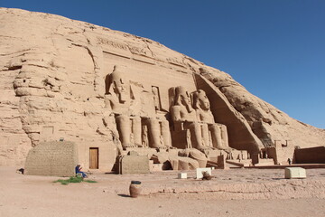 abu simbel in egypt