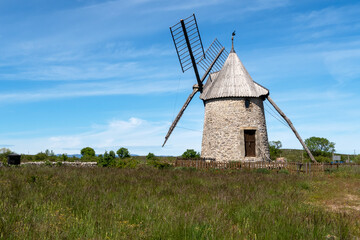Moulin de Saint-Pierre-de-la-Fage - D&eacute;partement de l'H&eacute;rault en r&eacute;gion Occitanie