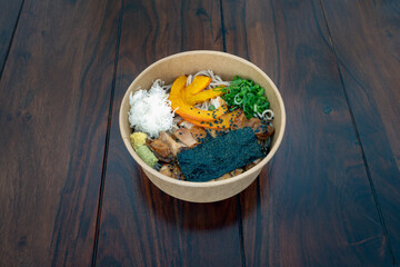 Japanese food - Soba noodles with chicken