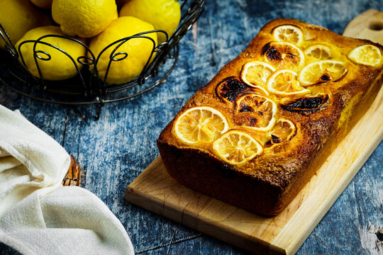 Lemon turmeric loaf cake