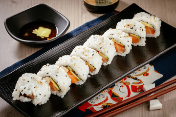 Salmon sushi roll