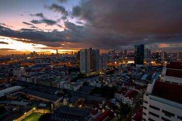 background view of the sky is close,with various colors changing according to the weather(orange, red,yellow,pink,blue)is a natural beauty