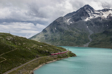 Lago Bianco, Berninapass, Graubünden, Schweiz.