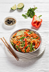 pad thai noodles with prawns, carrots, red pepper