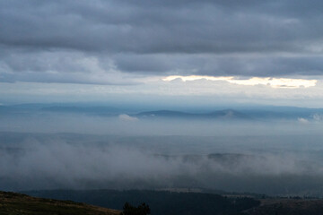 Obraz premium fog over the mountains