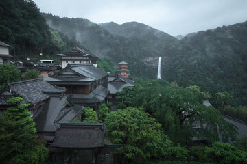 和歌山県 熊野那智大社 新緑