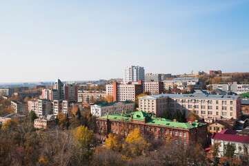 Fototapeta na wymiar Russian City Penza In its central part. View from the side of the Spassky Cathedral.
