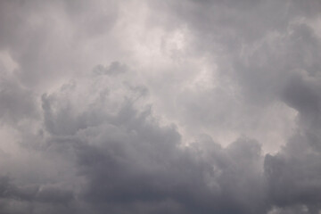 Cloudy and windy skies before the rain 