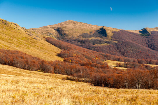 Panorama from the top of Tarnica to Halicz, Rozsypaniec, Krzemien, Ukraine, Pikuj, Borzawa, the highest peaks of the Bieszczady Mountains, Bieszczady Mountains, Wołosate
