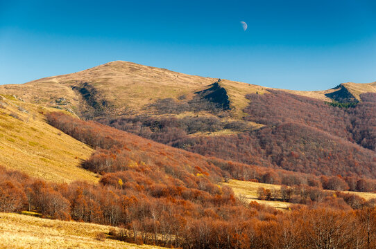 Panorama from the top of Tarnica to Halicz, Rozsypaniec, Krzemien, Ukraine, Pikuj, Borzawa, the highest peaks of the Bieszczady Mountains, Bieszczady Mountains, Wołosate
