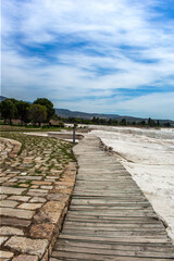 Fototapeta premium Carbonate mineral cliff with calcite-laden waters in Hierapolis Pamukkale in Turkey