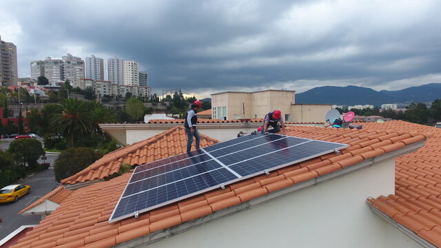 Instalacion de paneles solares
Trabajo, trabajadores, panel solar , sol, energia, sol, energia sostentable sustentable medidas de seguridad