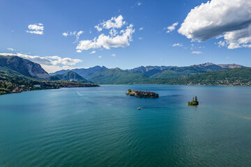 Naklejka na ściany i meble panorama lago maggiore, isola pescatori, isole borromee