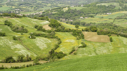 Paysage rural en Italie dans la r&eacute;gion des Marches