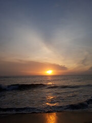 Obraz premium sunset over the sea