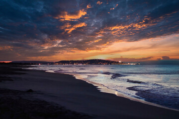 Fototapeta premium lonely beach before sunset in summertime