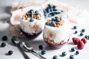 yogurt with blueberries