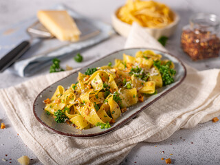 Garlic pasta with chilli flakes
