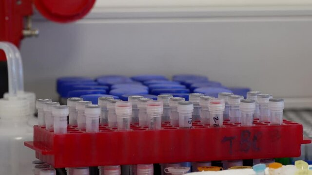 Various experiences to find various pathogens to save lives.