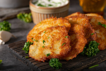 Original latkes with garlic