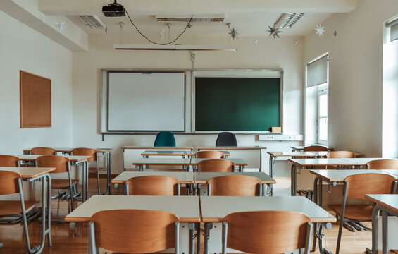 Empty Classroom Images – Browse 83,708 Stock Photos, Vectors, and Video |  Adobe Stock