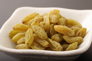 グリーンレーズン