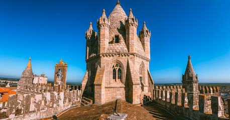 Fototapeta na wymiar Cathedral of Evora in Portugal