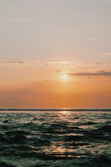 Obraz premium sunset over the sea