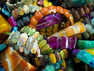 jewelry made of base metals and ornamental stones, inexpensive 
