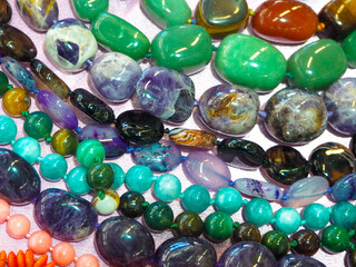 jewelry made of base metals and ornamental stones, inexpensive 
