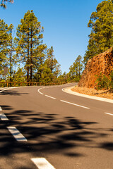 Carretera en el Parque Nacional del Teide