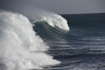 Fototapeta premium the power of the sea