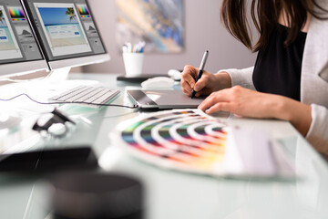 Graphic Web Designer