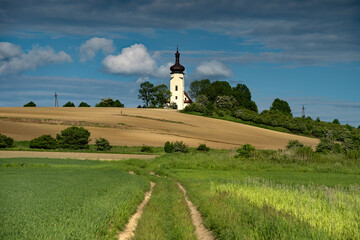 Samotny kościółek © piotrwolak