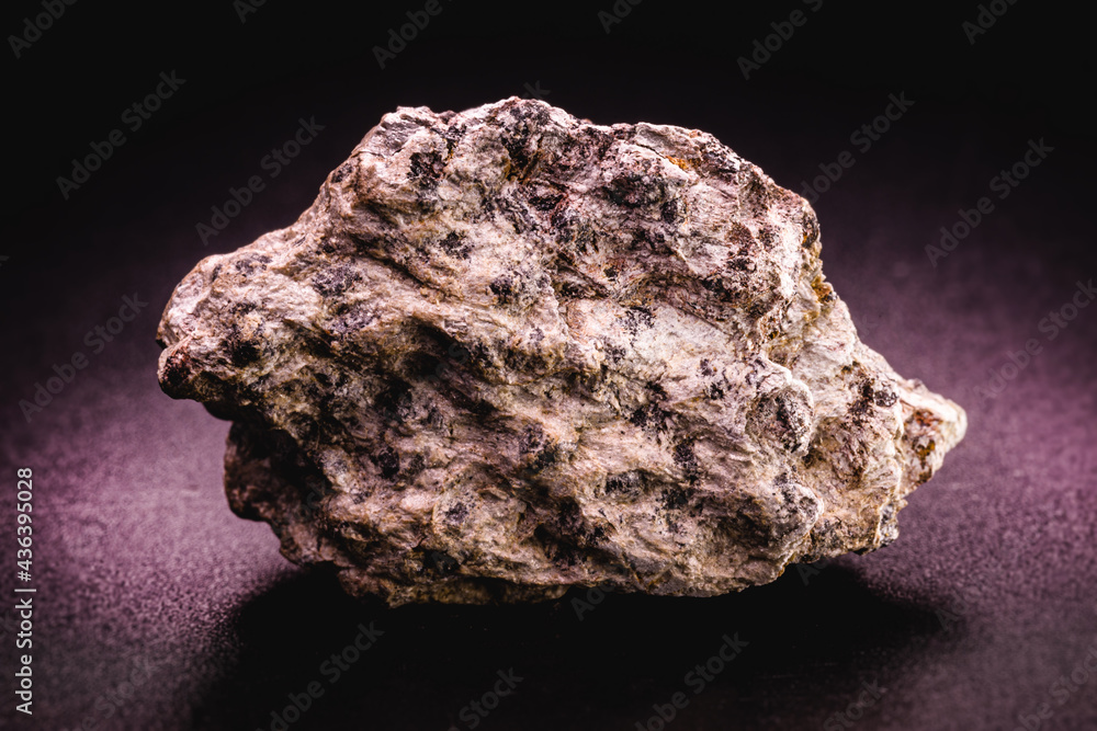 Sticker Chromite ore, a double oxide of iron and chromium, is a mineral oxide used as a source of chromium for the metallurgical, chemical and chemical industries.