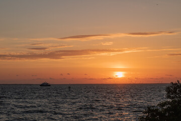 Naklejka premium Florida Life, Always catching sunsets