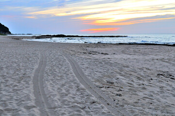 日本　京都丹後半島　琴引浜の夕景