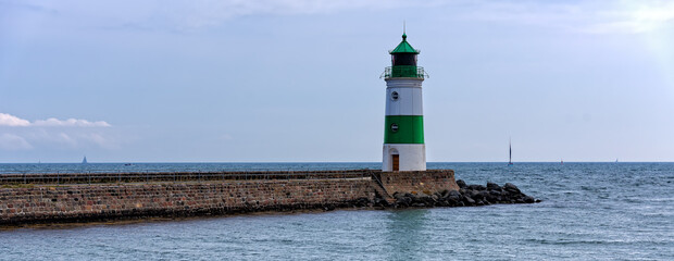 Leuchtturm Schleimünde an der Ostseeküste  © andrzej2012