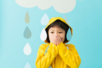 雨と女の子のポートレート