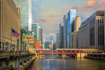 Fototapeta na wymiar Downtown Chicago city skyline cityscape in United States