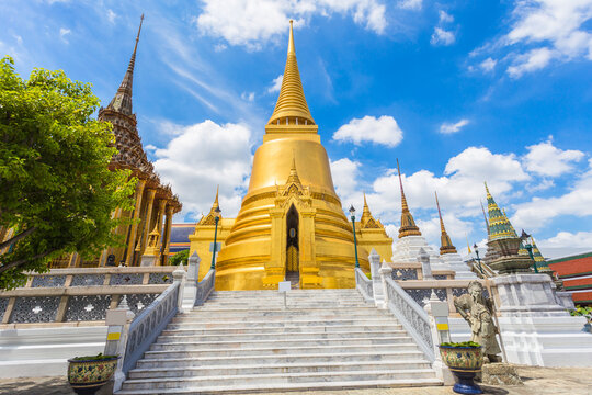 Wat Phra Kaew, Temple of the Emerald Buddha, Thailand.